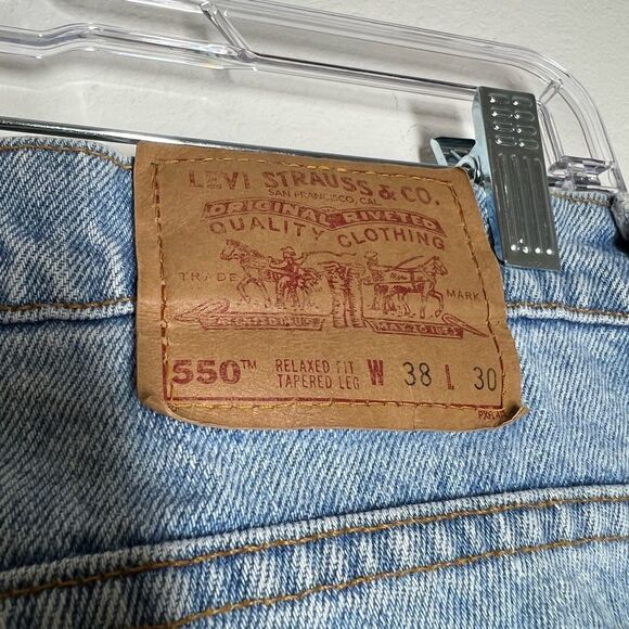 Levi's® Men's 550™ Tapered Relaxed Fit Jean size W38/L30 - Picture 9 of 9